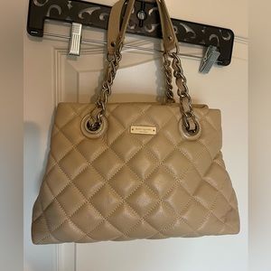 Kate spade, leather handbag. Color is beige. Excellent condition.